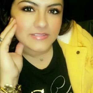 Meet your Posher, Karla